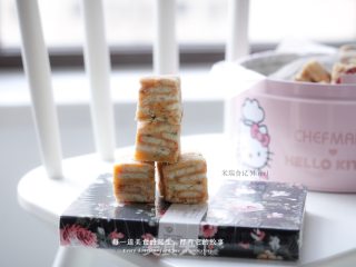 蛋黄肉松海苔雪花酥的做法