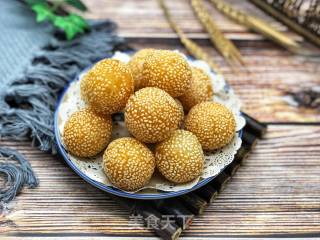炸小麻团的做法
