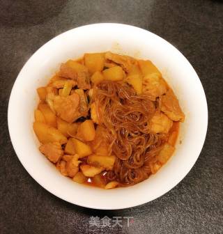 五花肉炖土豆粉条的做法
