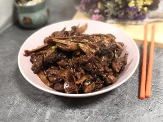 葱爆鸭子的做法