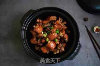 花菇蚝豉焖猪手的做法