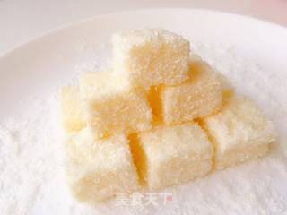 椰丝牛奶小方的做法