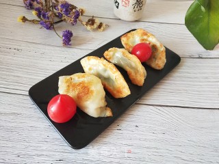 煎饺子的做法