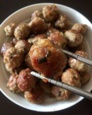 香煎淮山肉丸的做法