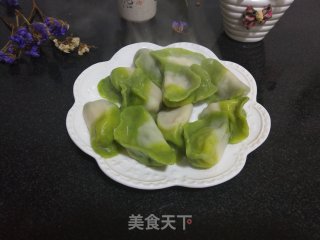 团圆饭~菠菜汁肉三鲜水饺的做法