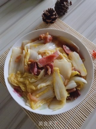 火腿肉炒白菜的做法