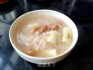“润燥汤羹”花生山药大米粥
