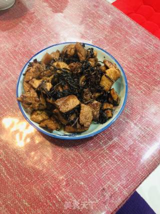 香椿烧肉的做法