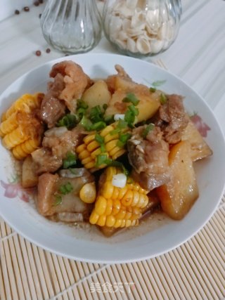 玉米土豆烧排骨的做法