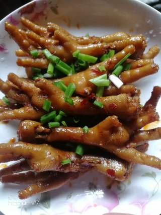 *团圆饭*火锅凤爪的做法