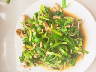 老家传统小吃----韭菜炒肉丝
