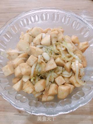 白菜炒馒头的做法