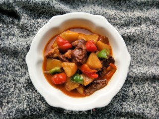红烧土豆炖牛肉的做法