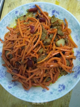 麻辣胡萝卜炒肉的做法