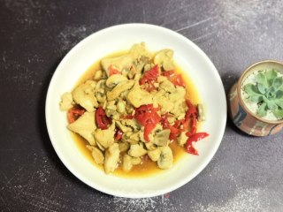 蘑菇炒豆腐的做法