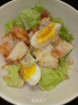 面包鸡蛋沙拉