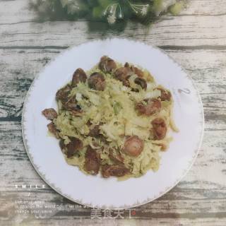 腊肠炒白菜的做法