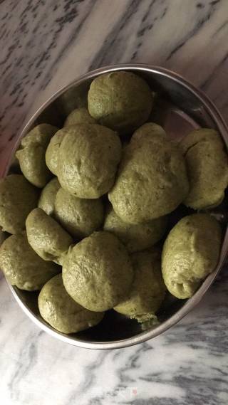 鲜艾叶包子的做法