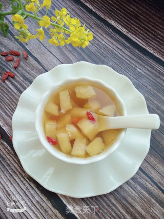苹果冰糖炖枸杞的做法