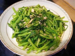 蒜蓉茼蒿的做法