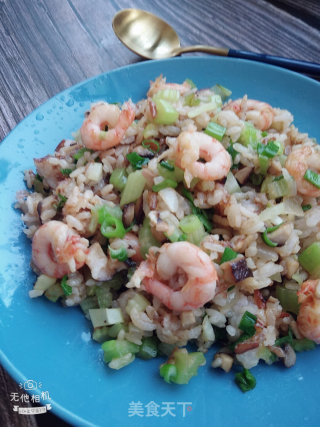 香菇芹菜.虾仁炒饭