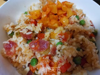 腊肠煲仔饭的做法