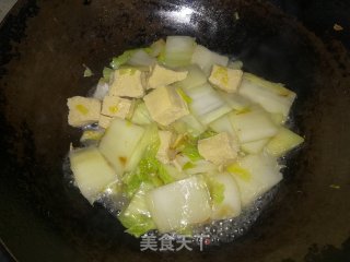 白菜烧冻豆腐的做法