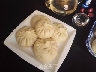猪肉杏鲍菇胡萝卜包子的做法