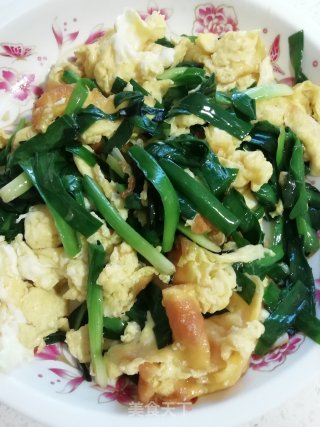 韭菜炒鸡蛋的做法
