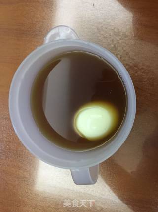 莲蓬须煮鸡蛋（去胎毒）的做法