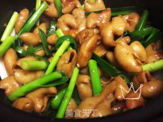 砂锅焗大肠的做法