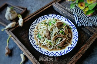 酸爽脆口炒豆芽的做法