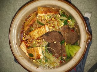 青菜豆芽豆腐煲的做法