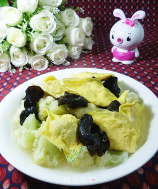 黑木耳蛋饺花菜的做法