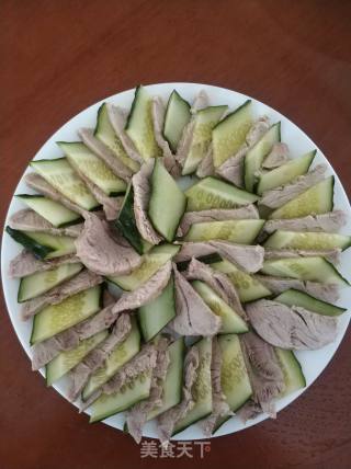 蒜泥白肉瘦肉版的做法