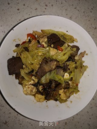 腊肉烧红白豆腐的做法