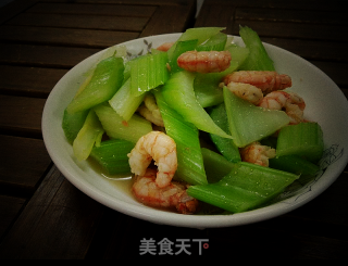 西芹虾仁的做法