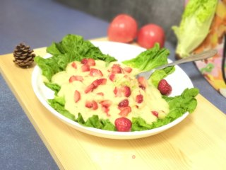 土豆草莓沙拉