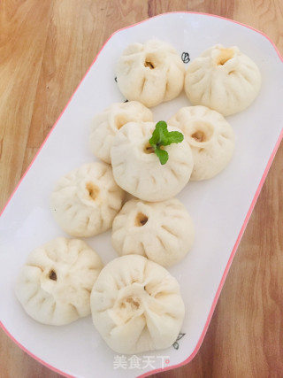葱香肉包子的做法