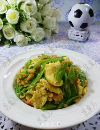 开洋扁豆炒鸡蛋的做法