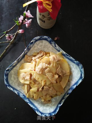 春笋炒肉片的做法