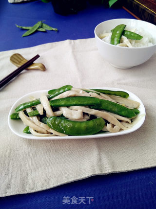 荷兰豆炒杏鲍菇的做法