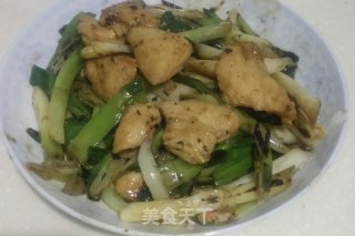 瘦身减脂：葱爆鸡胸肉的做法