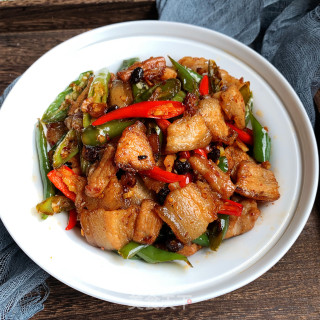 农家小炒肉的做法