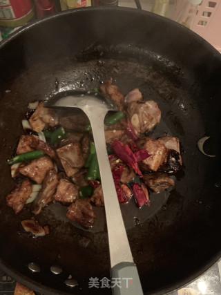 酸甜排骨的做法