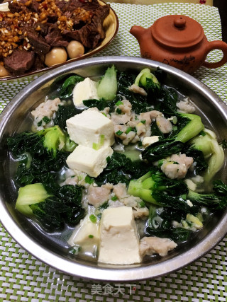 小白菜鱼滑豆腐汤的做法
