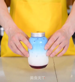 誉世晨誉世晨饮品技术培训——海底之心教程的做法