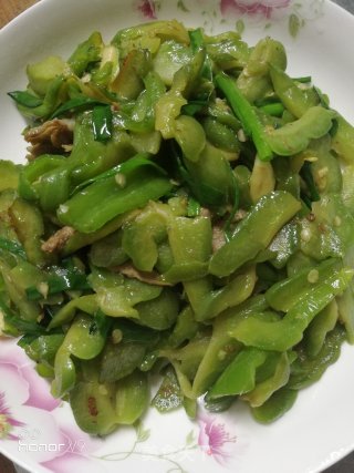青椒炒苦瓜的做法