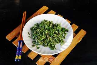 凉拌香椿的做法