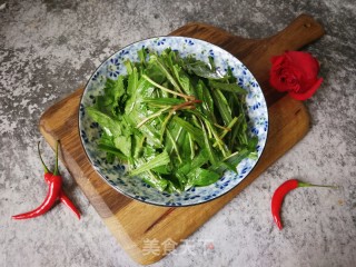 清拌曲曲菜的做法